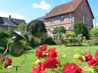 Landhaus Bolzum Hotels in Hamelerwald