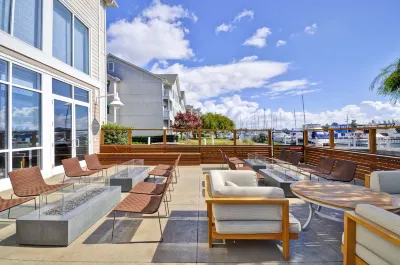 Homewood Suites by Hilton - Oakland Waterfront Hotels near Jack London Square