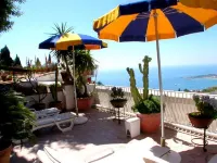 Villa Greta Hotel Rooms & Suites Hotels in Castelmola