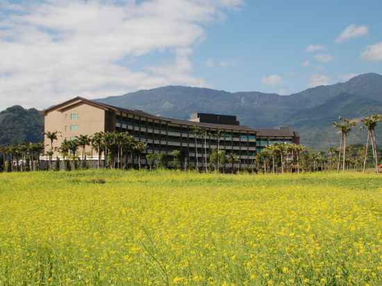 Luminous Hot Spring Resort Hotel Exterior