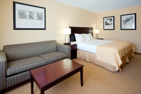 Holiday Inn East Windsor - Cranbury Area