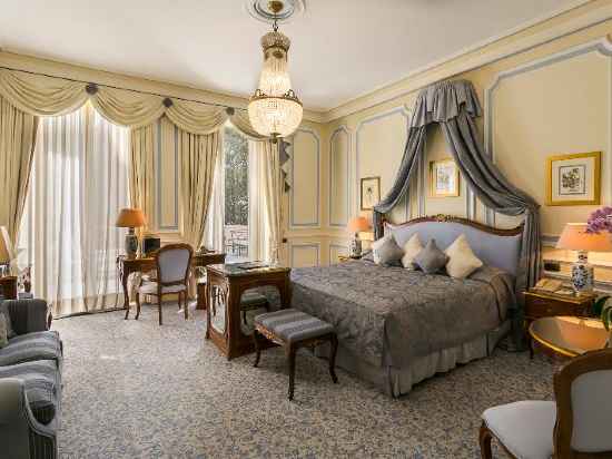 Olissippo Lapa Palace – The Leading Hotels of the World Rooms