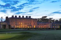 Carton House, a Fairmont Managed Hotel Hotel berhampiran St. Patrick's College