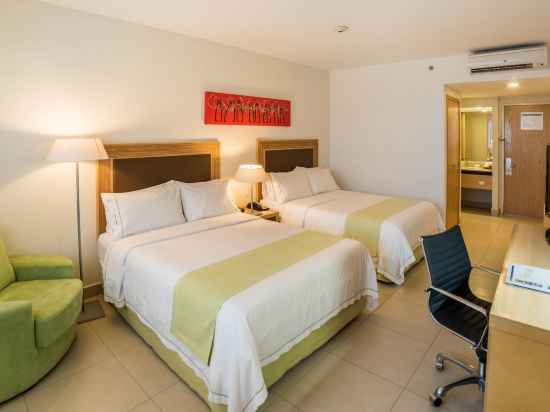 Holiday Inn Express Manzanillo Rooms