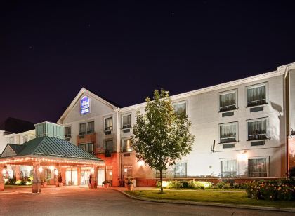 Best Western Plus Travel Hotel Toronto Airport