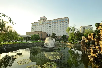 Taizhou Hotel فنادق في تايجَو