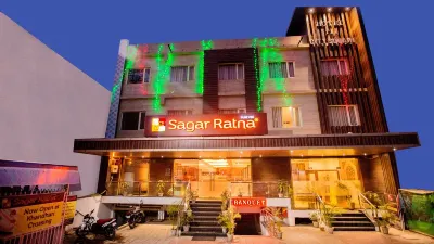 Hotel the City Square Hotels near Mazaar Shaheed E Salis Qazi Nurullah Shustari