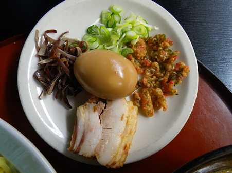 まんぷく亭金太郎 男麺 具材