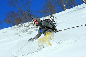 バックカントリースキーの遭難