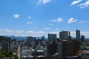 広島駅南口に高層ビル建設中