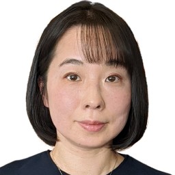 辛酸なめ子さん