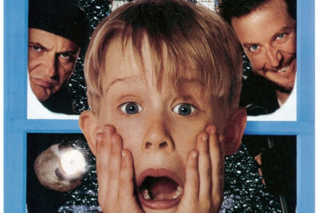 HOME ALONE, from left: Joe Pesci, Macaulay Culkin, Daniel Stern, 1990, TM and Copyright ©20th Centur