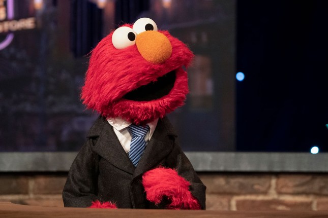 the-not-too-late-show-with-elmo