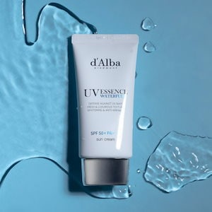 [DAlba]UV ESSENCE Waterfull essence Sun cream UV エッセンスウォーターフルエッセンスサンクリーム