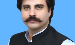 Ex-PTI MNA Alamgir Khan accused of ‘propaganda against state institutions’ gets bail