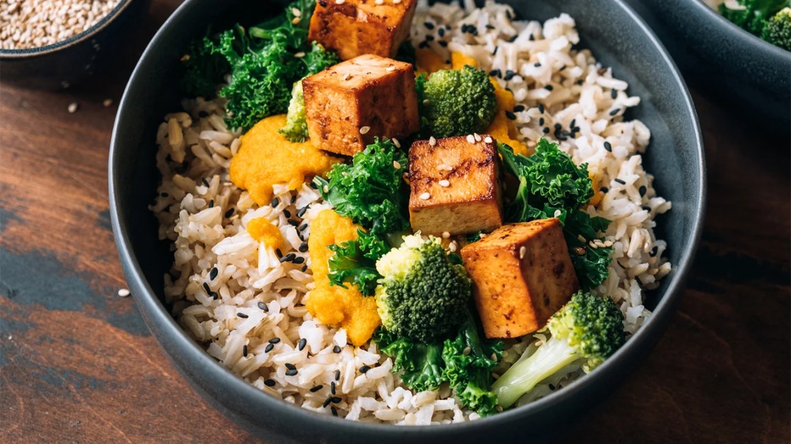 rice bowl with tofu and broccoli