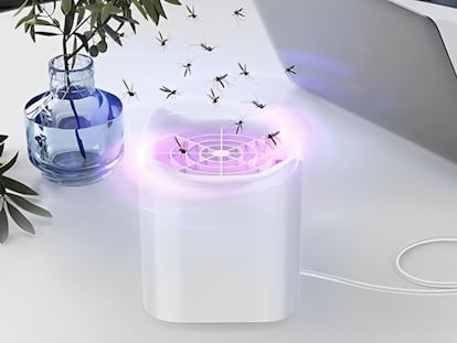 Artículo de EL PAÍS Escaparate donde se describe las ventajas de uso de esta trampa eléctrica para mosquitos doméstica.