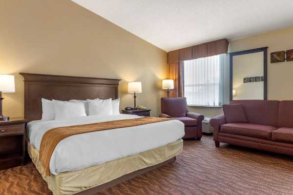 Comfort Inn at Thousand Hills Promo Code