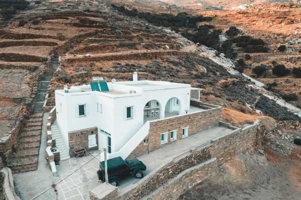 Villa Tanaos in Tinos Promo Code