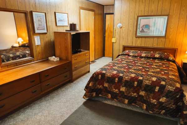 Voyageur Motel, International Falls MN by OYO Promo Code