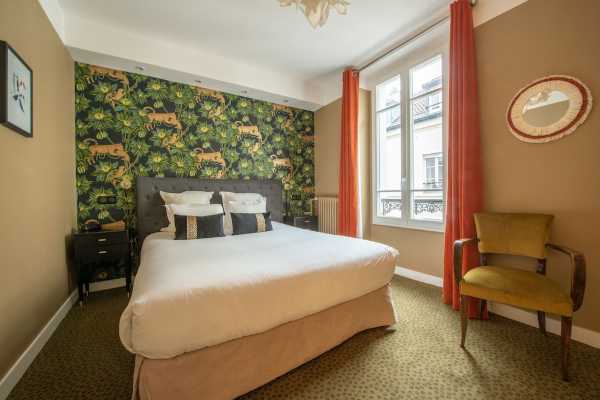 Hotel des Batignolles Promo Code