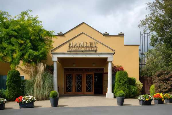 Hamlet Court Hotel Promo Code