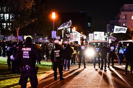 Pro-Palästina-Demo: Kundgebung "Gaza unter Beschuss - gemeinsam gegen das Unrecht“ am 3. Novemder in Essen