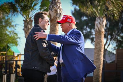 Bromance: BROWNSVILLE, TEXAS - NOVEMBER 19: U.S. President-elect Donald Trump greets Elon Musk as he arrives to attend a viewing of the launch of the sixth test flight of the SpaceX Starship rocket on November 19, 2024 in Brownsville, Texas. SpaceX’s billionaire owner, Elon Musk, a Trump confidante, has been tapped to lead the new Department of Government Efficiency alongside former presidential candidate Vivek Ramaswamy.