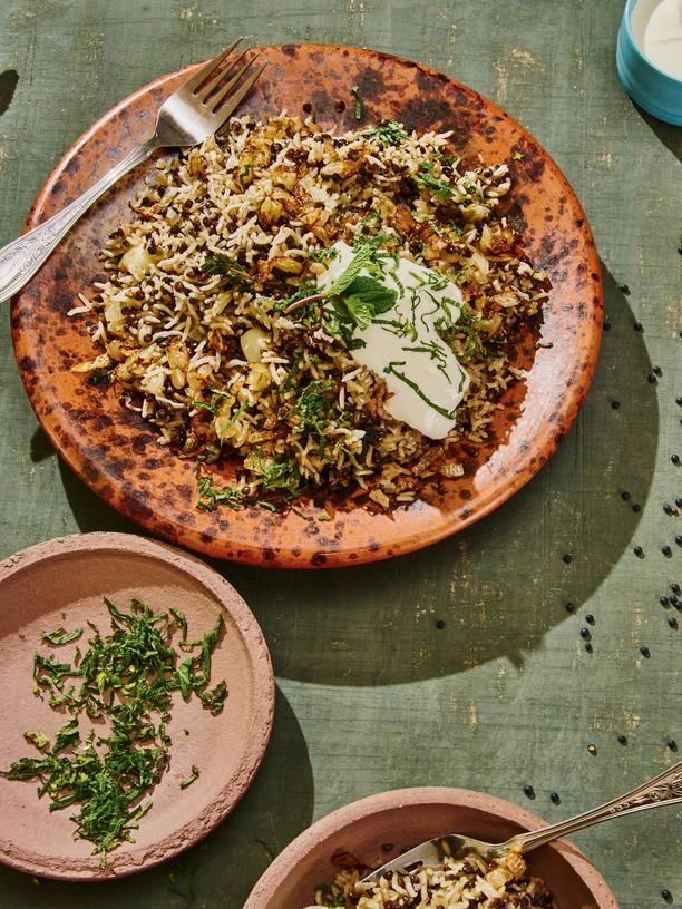 Rezepte mit Reis: Das Essen der Beduinen: Mujadara, Reis mit Linsen, hat im Nahen Osten eine lange Tradition.