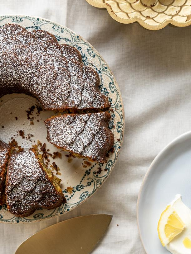 Pistazien-Zitronen-Kuchen: Zitronige Glückseligkeit