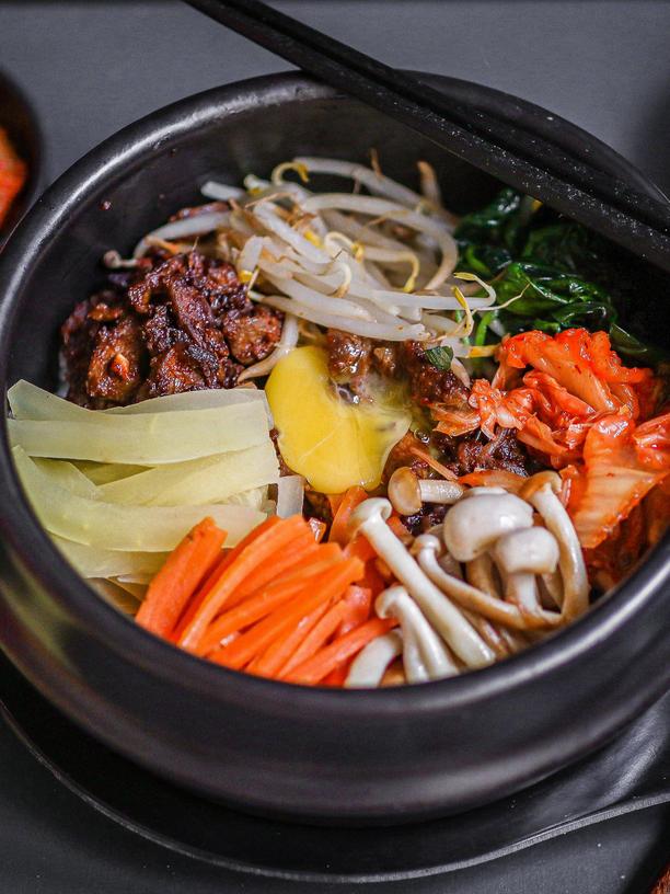 Bibimbap: Bulgogi Dolsot Bibimbab