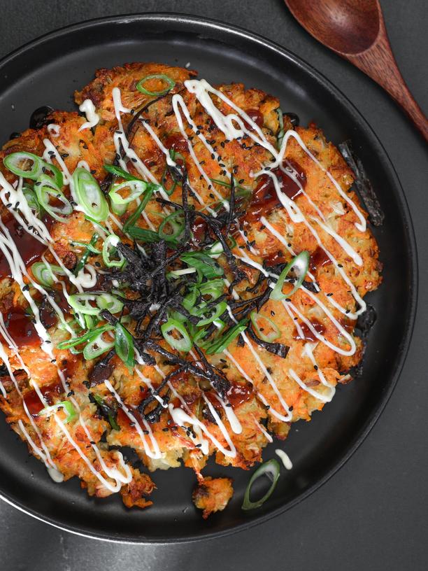 Okonomiyaki: Nach Belieben gegrillt