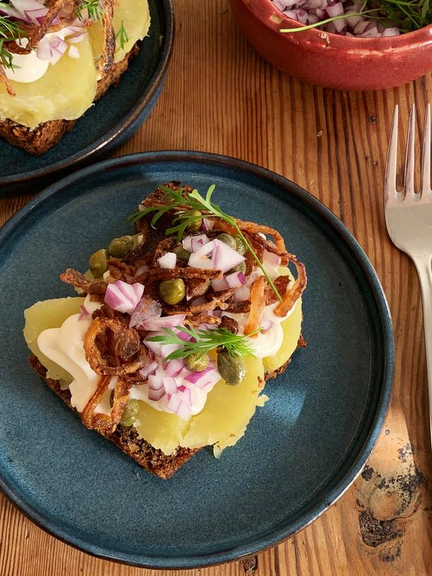 Dänisches Kartoffelmad: Das etwas andere Kartoffelbrötchen