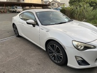 トヨタ86　スバルBRZ　社外ハンドル交換&ラフィックス2取付