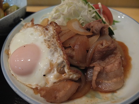 割烹食堂 のざき 焼肉定食 焼肉アップ