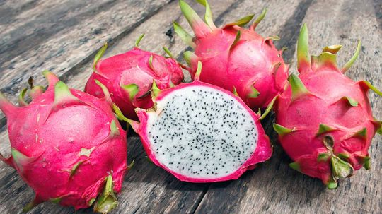 How to Eat Dragon Fruit