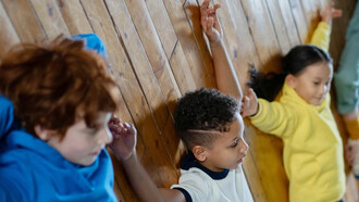 O Centro de Convivência Infantil de Mogi Mirim é um espaço de aprendizado baseado em valores como compaixão, respeito e autonomia. Com uma abordagem inspirada na escola da ponte, promove educação inclusiva e sustentável para crianças