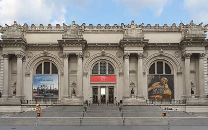 The Metropolitan Museum of Art (The Met) entrance in Upper East Side, Manhattan, New York City, USA