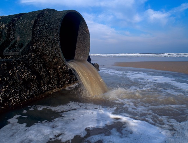 A32BT0 Sewage pouring into North Sea England UK