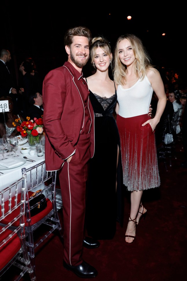 LOS ANGELES, CALIFORNIA - NOVEMBER 04: (L-R) Andrew Garfield, wearing Gucci, Daisy Edgar-Jones, wearing Gucci, and Jodie Comer, wearing Gucci, attend the 2023 LACMA Art+Film Gala, Presented By Gucci at Los Angeles County Museum of Art on November 04, 2023 in Los Angeles, California. (Photo by Stefanie Keenan/Getty Images for LACMA)