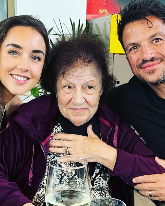 Peter Andre with parents peterandre Verified These last two weeks have meant the world to us. Mum, you have no idea how much we love you and Dad. Debs , savs and Joe thanks for everything. ???????????? peterandre Verified Making memories ??