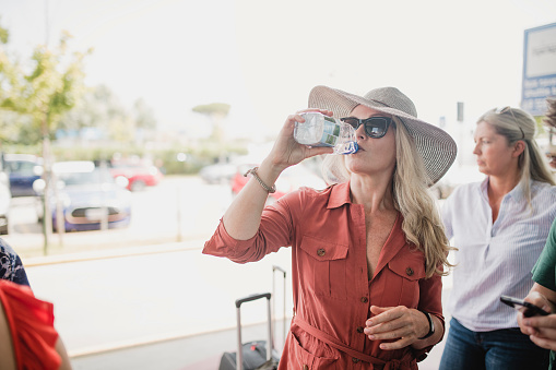 Staying Hydrated on Holiday