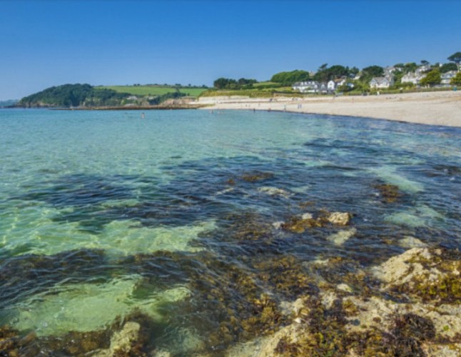 seaside flat beach cornwall