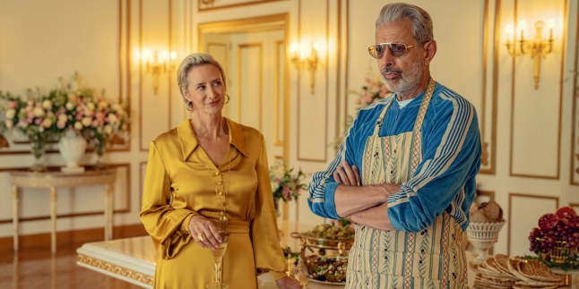 Janet McTeer as Hera and Jeff Goldblum as Zeus