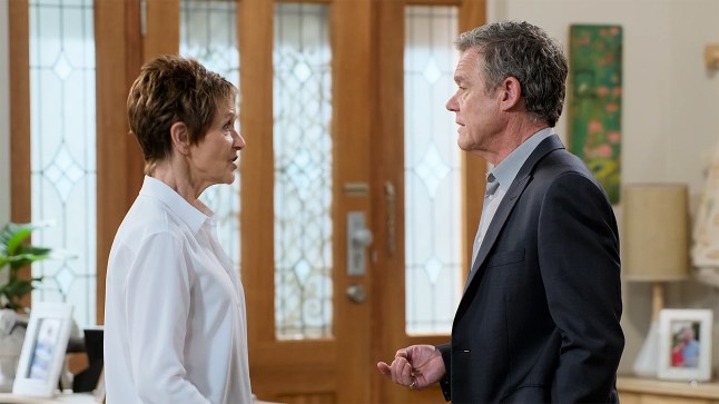 Paul talks to Susan in Neighbours