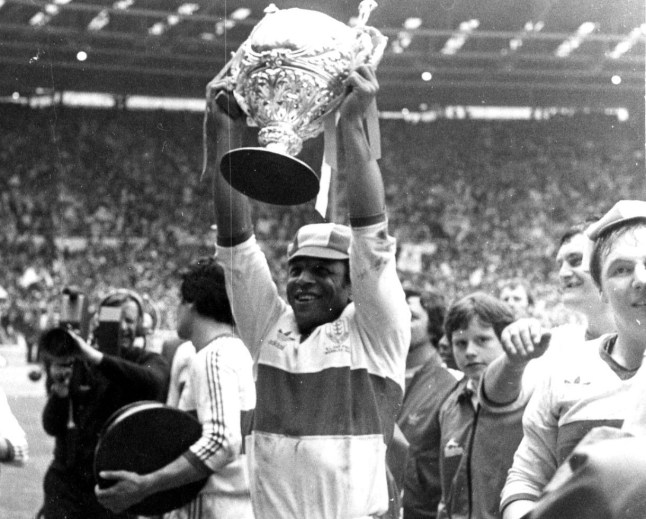 FLASHBACK HDM ARCHIVE LIBVRARY IMAGES Subject - Hull KR and Hull FC Rugby League hero, Clive Sullivan. Date - May, 1980 Caption - Clive Sullivan holds the Challenge Cup aloft at Wembley in 1980 after their 10-5 win over Hull FC.