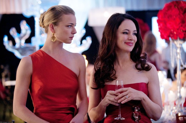 Editorial use only. No book cover usage. Mandatory Credit: Photo by Abc Studios/Kobal/REX/Shutterstock (5886178o) Emily Vancamp, Madeleine Stowe Revenge - 2011 ABC Studios USA Television