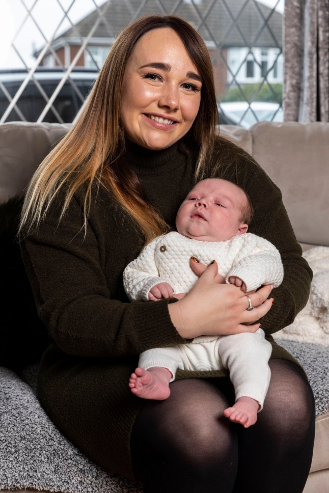 Nicole Taylor gave birth to her second son, George, who weighed a massive 11lbs 7oz. Nicole Taylor - who is just 5'2" and a size 10-12, says her second son George stunned surgeons when he was delivered by c-section on October 17, pictured at the family home in West Yorks, November 7, 2024. Release date ??? November 10, 2024. A mum was stunned after giving birth to a baby boy that weighed a whopping 11lbs 7oz. Nicole Taylor - who is just 5'2" and a size 10-12 - says her second son George stunned surgeons when he was delivered by c-section on October 17. The average weight of a newborn baby boy in the UK is 7lbs 8oz, meaning George was almost 50% heavier than the average newborn. She and husband 6'1" Tommy, 33, had to remove the newborn attachment from their car seat to get George home from Leeds General Infirmary as it was too small for him. And he was instantly in size two nappies and 0-3 month clothes as none of his newborn clothes would fit him.