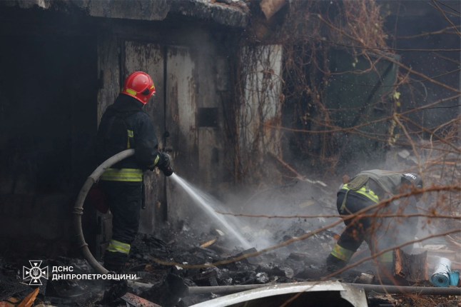 Firefighters work at the site of a Russian missile strike, amid Russia's attack on Ukraine, in Dnipro, Ukraine November 21, 2024. Press service of the State Emergency Service of Ukraine in Dnipropetrovsk region/Handout via REUTERS ATTENTION EDITORS - THIS IMAGE HAS BEEN SUPPLIED BY A THIRD PARTY. DO NOT OBSCURE LOGO.