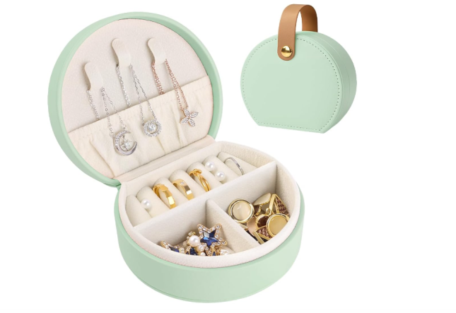 Image of BELICOO Mini Jewelry Box Organiser from Amazon